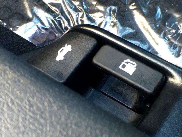 2017 Toyota Camry LE 4Dr Sedan